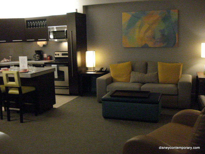 Bay Lake Tower One bedroom kitchen and living room